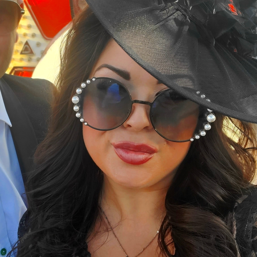 Meet your Posher, Kelly
